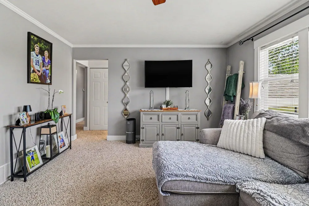 5832 Potter Road Onekama Township, MI 49614
