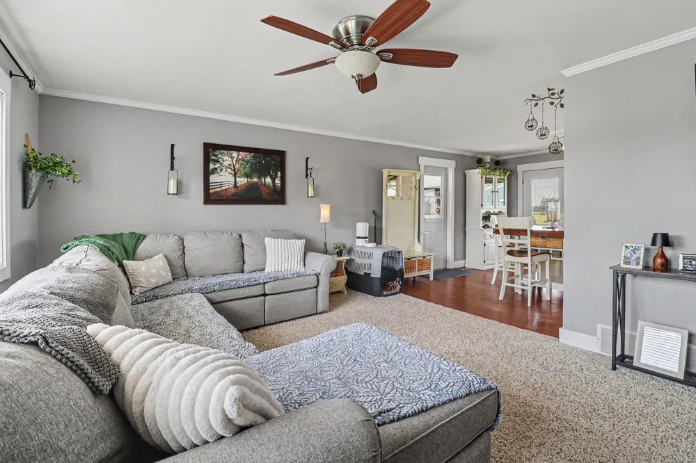 5832 Potter Road Onekama Township, MI 49614