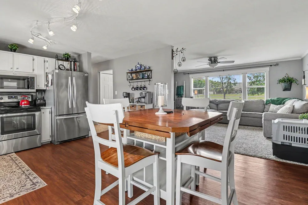 5832 Potter Road Onekama Township, MI 49614