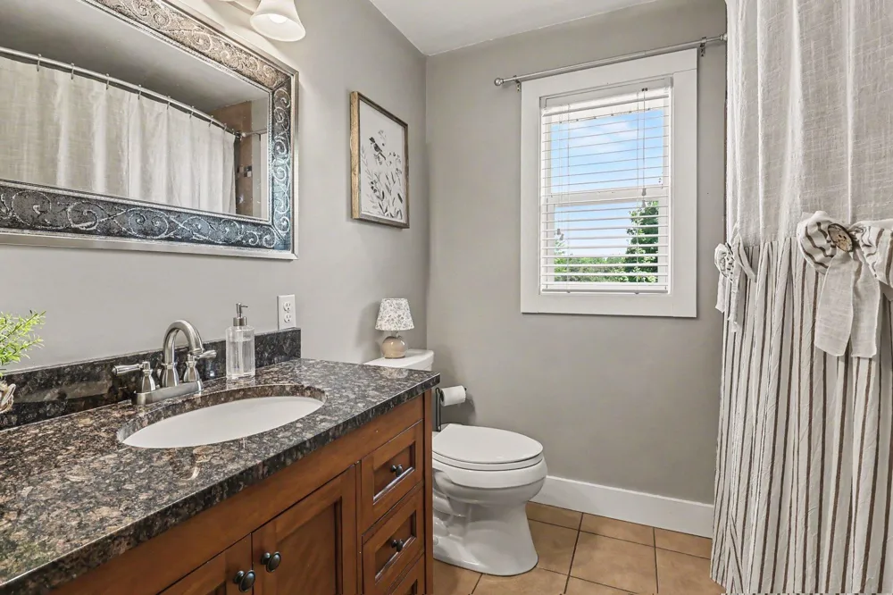 5832 Potter Road Onekama Township, MI 49614
