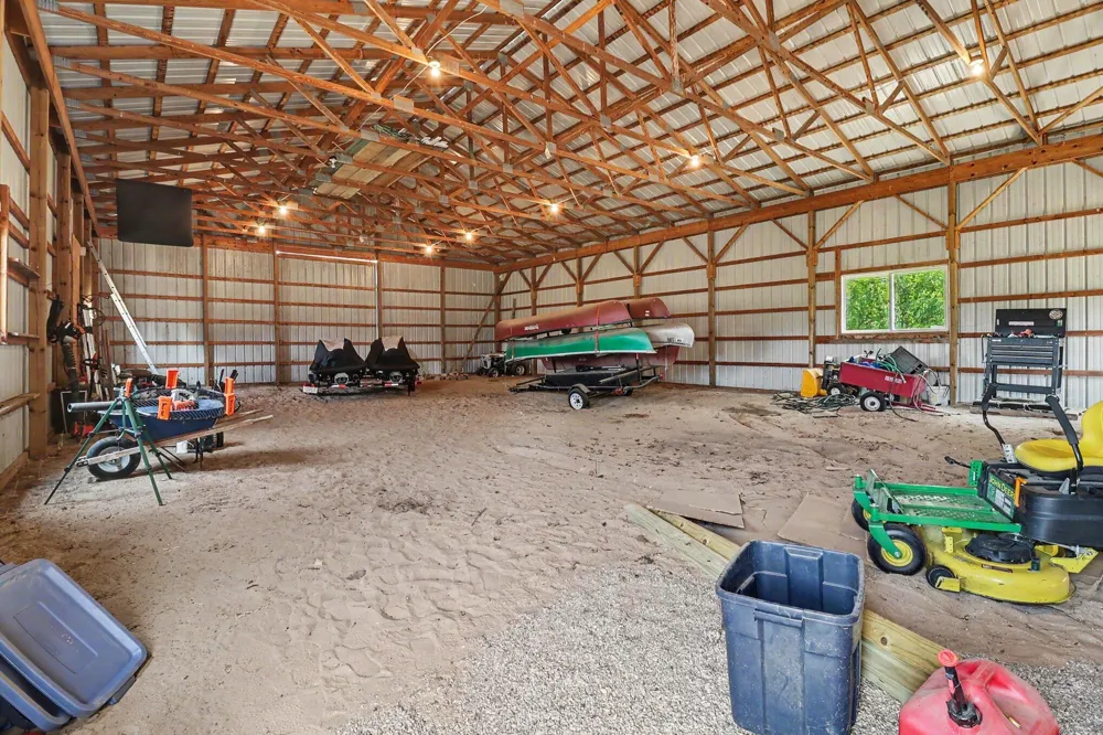5832 Potter Road Onekama Township, MI 49614