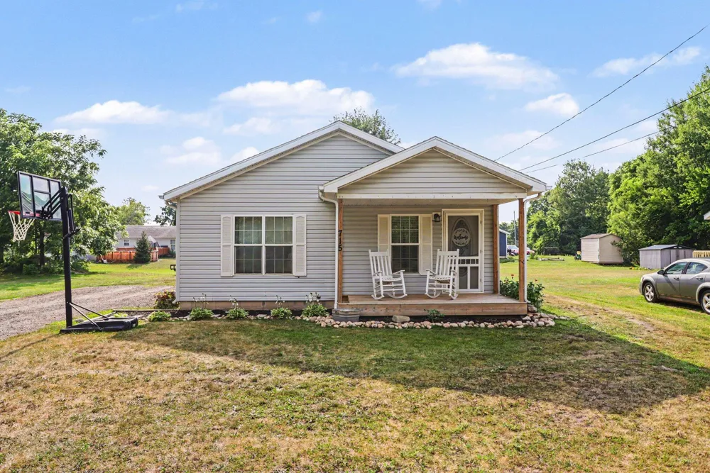 715 Washington Street Tekonsha Village, MI 49092