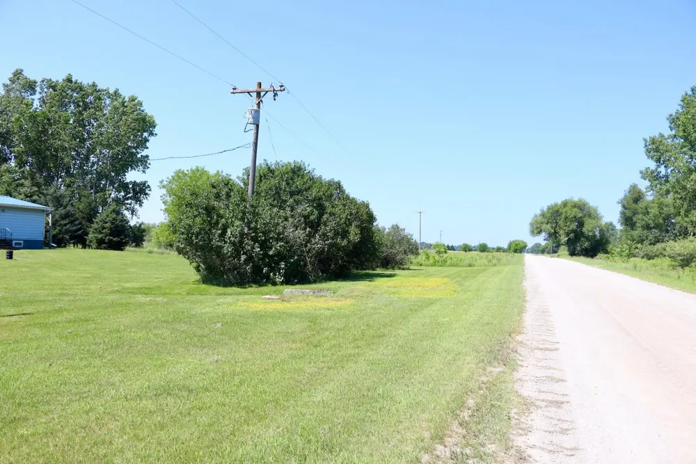 1824 W Bessinger Road Au Gres Township, MI 48765