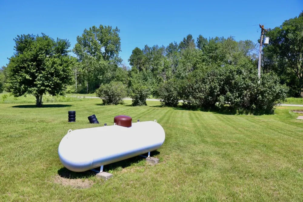 1824 W Bessinger Road Au Gres Township, MI 48765