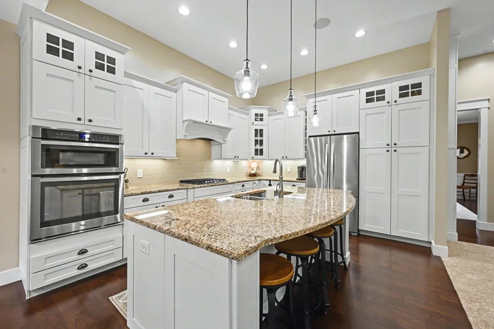 1897 Toscana Street Oshtemo Charter Township, MI 49009