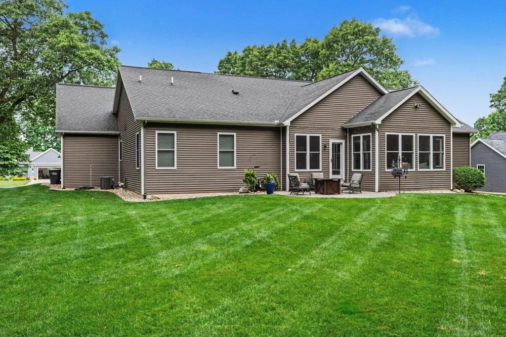 1897 Toscana Street Oshtemo Charter Township, MI 49009