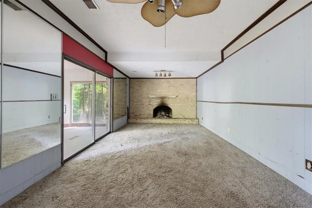 3594 Ale Circle East Point, GA 30344