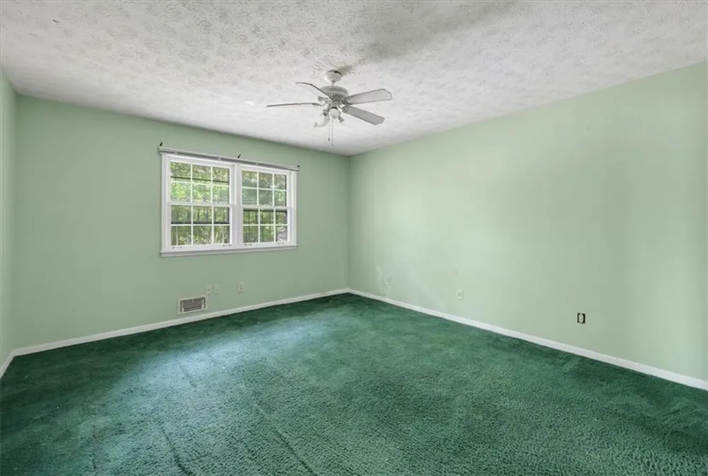 3594 Ale Circle East Point, GA 30344