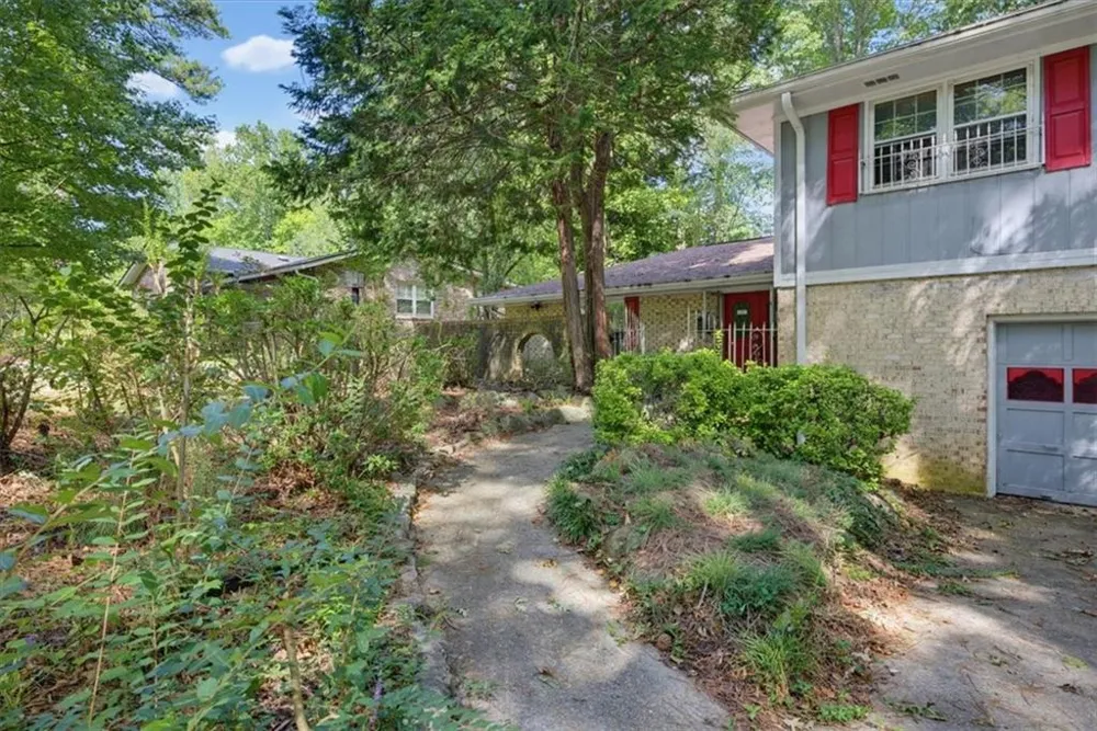 3594 Ale Circle East Point, GA 30344