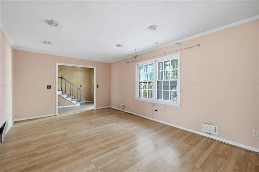 3594 Ale Circle East Point, GA 30344