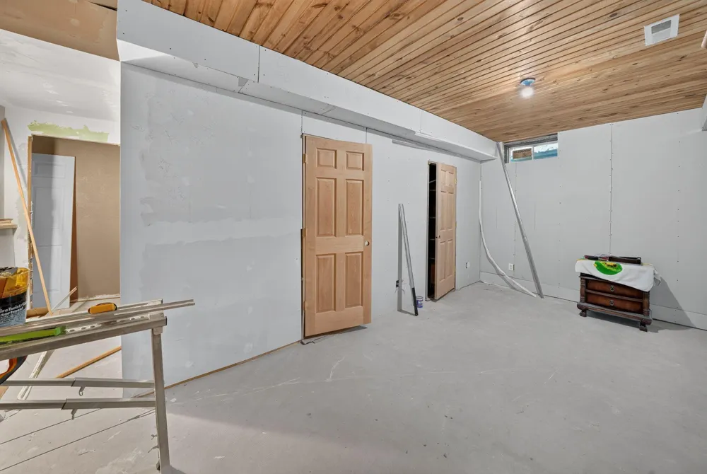 4645 River Pointe Boulevard Buchanan Township, MI 49120
