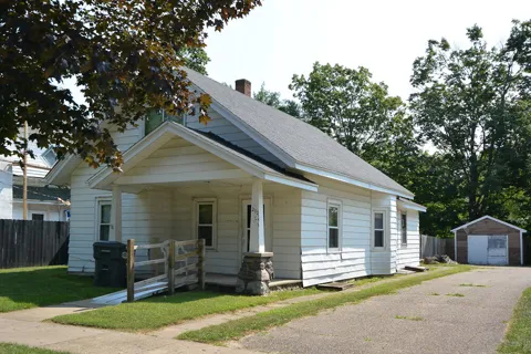 212 Brown Street