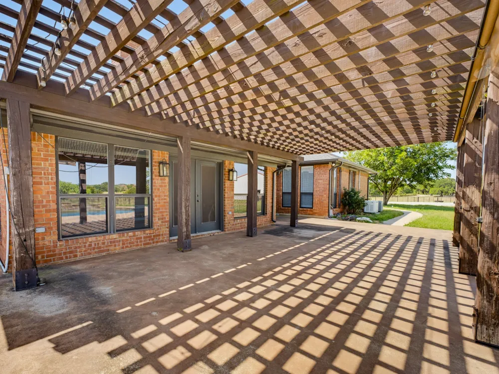 601 County Road 3525 Paradise, TX 76073