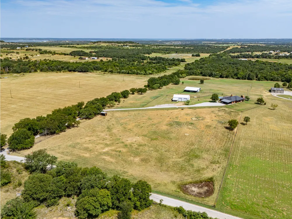 601 County Road 3525 Paradise, TX 76073