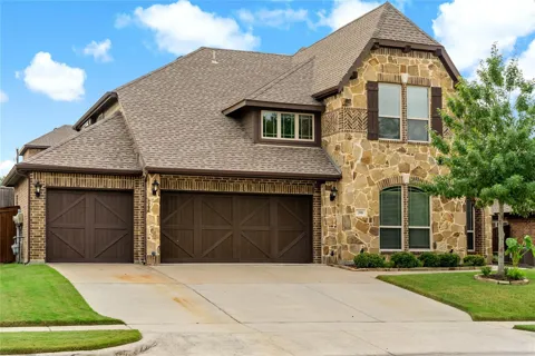 208 Gatwick Court