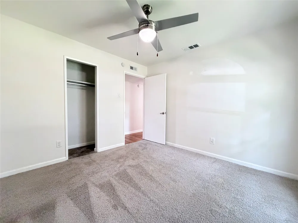 407 Ivy Way Garland, TX 75043
