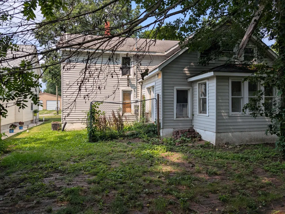 514 Howard Street Niles City, MI 49120