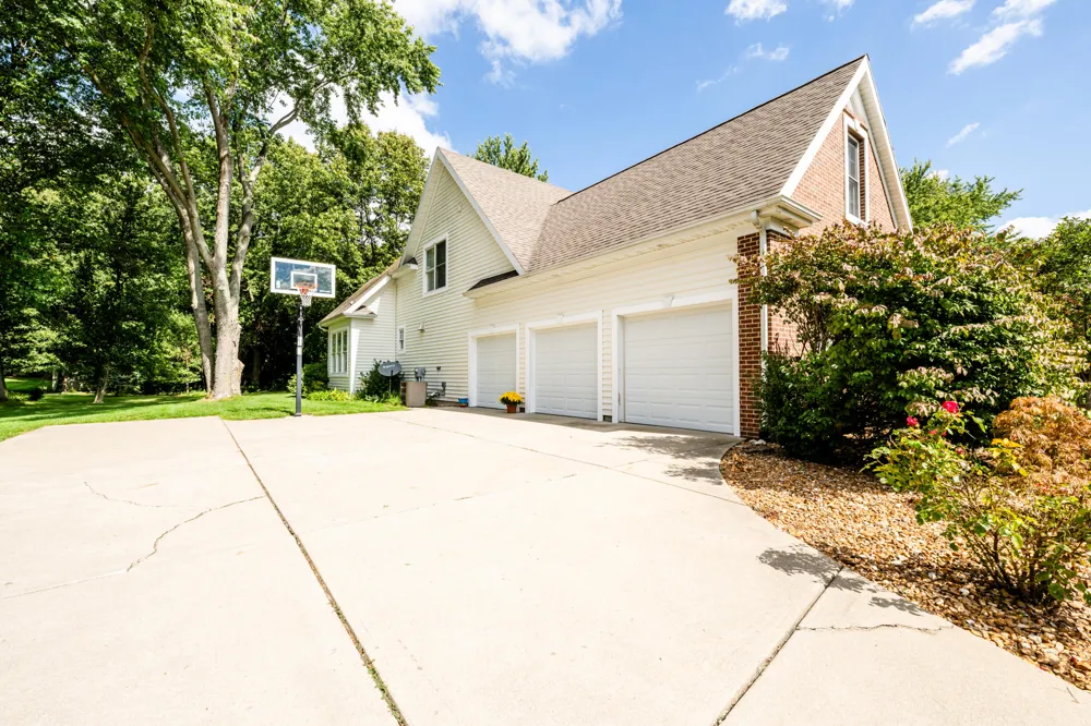 2159 Alpine Court Lincoln Charter Township, MI 49127