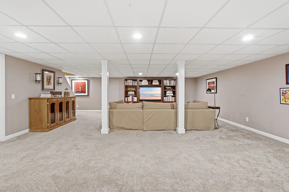 403 Tulip Drive Three Oaks Village, MI 49128