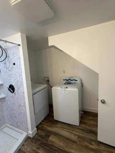 335 S Pleasant Street Watervliet City, MI 49098