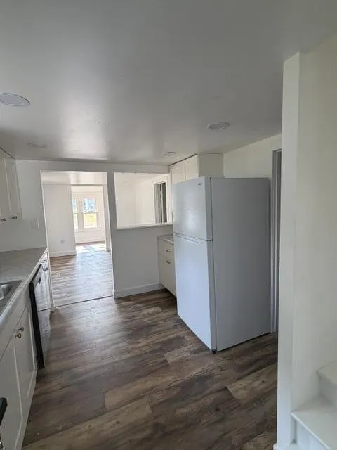 335 S Pleasant Street Watervliet City, MI 49098