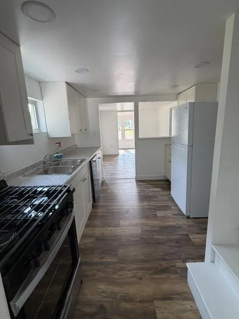 335 S Pleasant Street Watervliet City, MI 49098