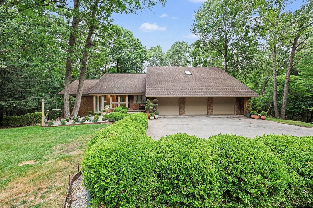 5315 Red Fox Run Superior Charter Township, MI 48105