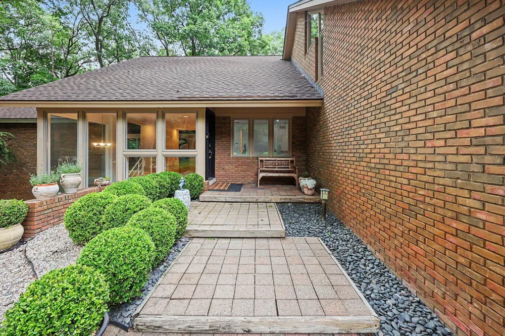 5315 Red Fox Run Superior Charter Township, MI 48105