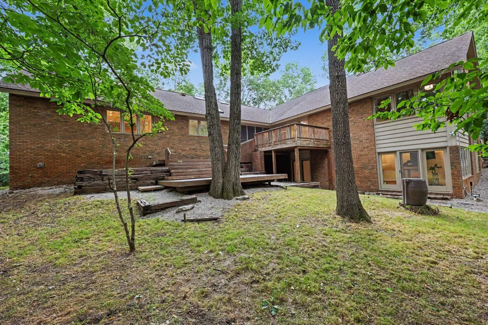 5315 Red Fox Run Superior Charter Township, MI 48105