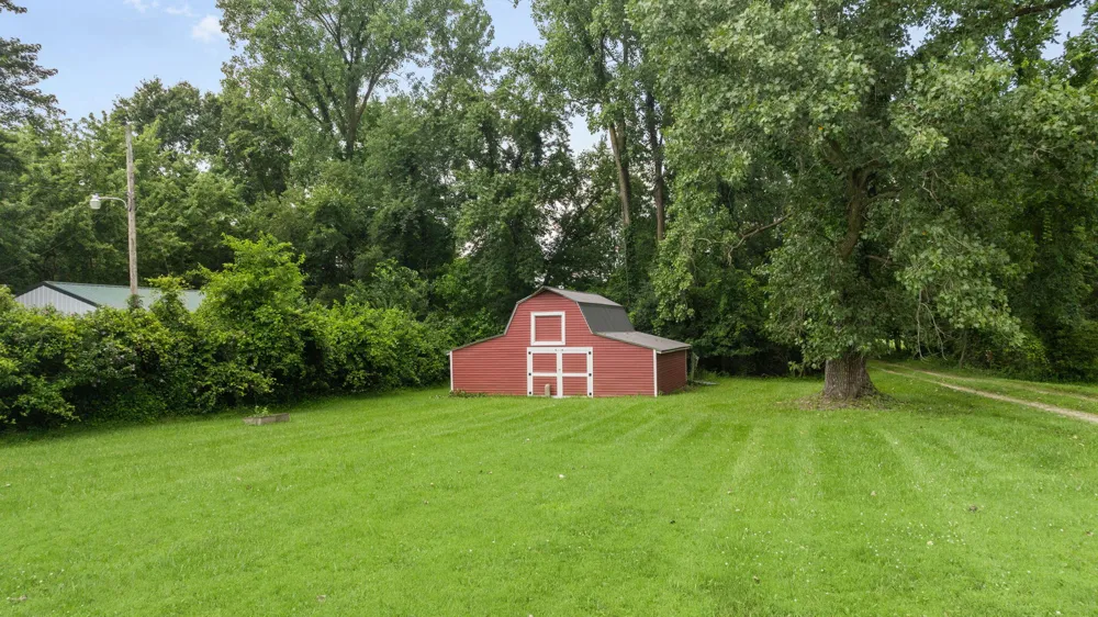 28810 Coulter Street Howard Township, MI 49112