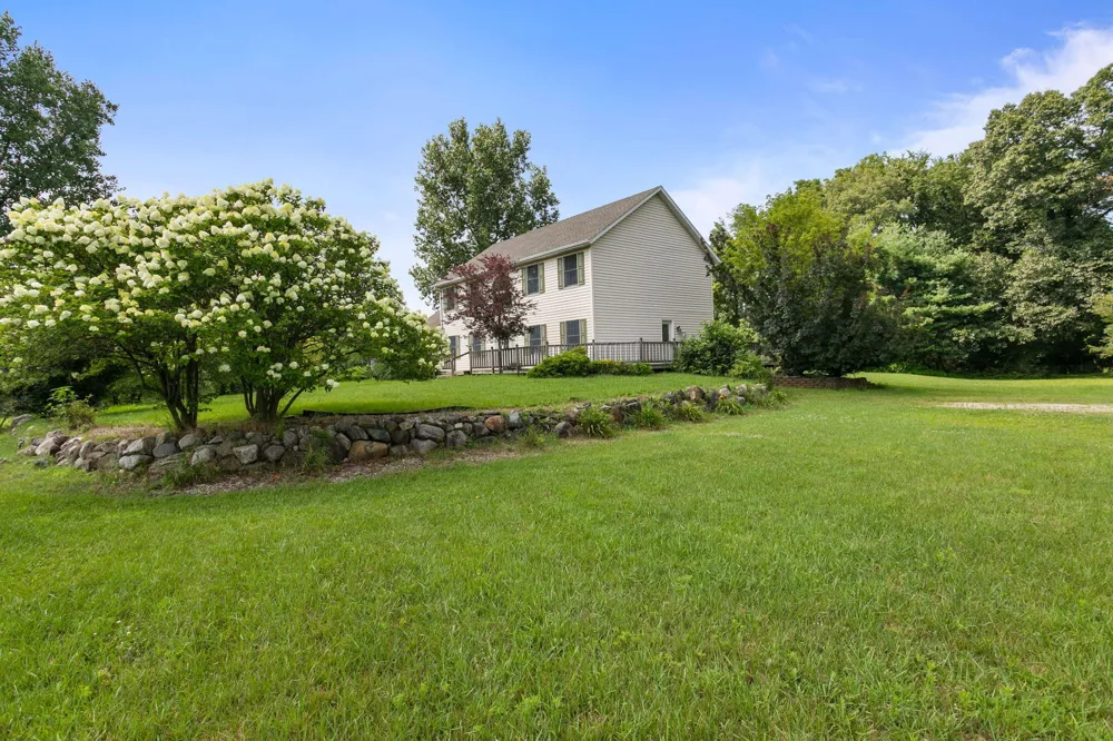 28810 Coulter Street Howard Township, MI 49112