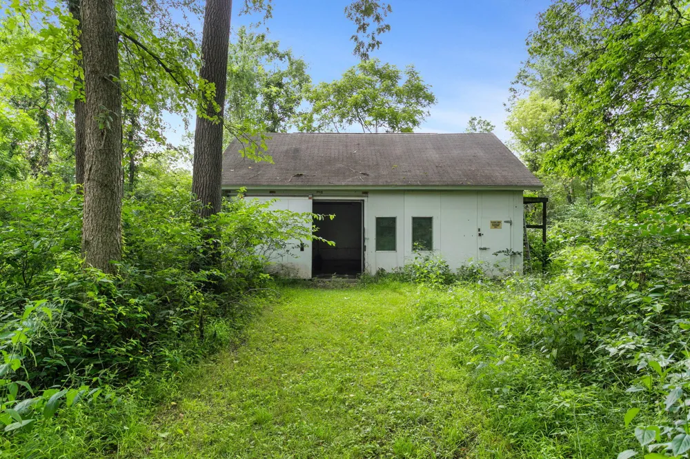28810 Coulter Street Howard Township, MI 49112