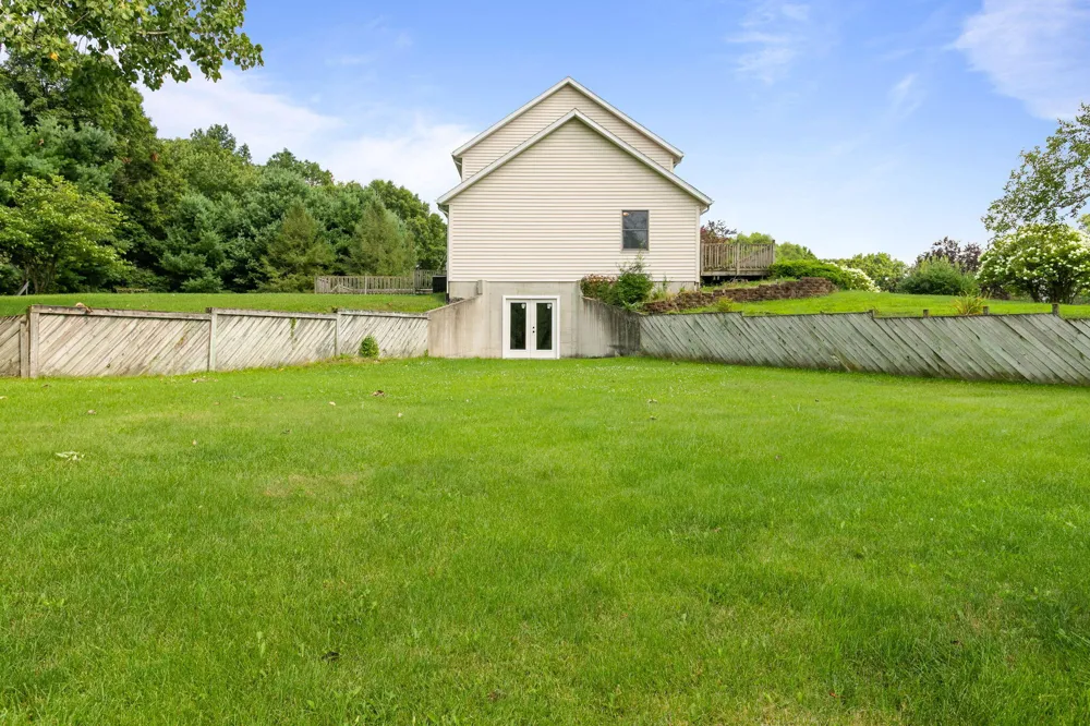 28810 Coulter Street Howard Township, MI 49112