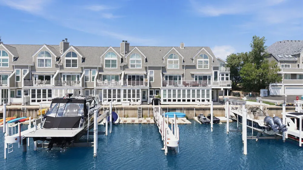 409 Lake Drive #17 New Buffalo City, MI 49117