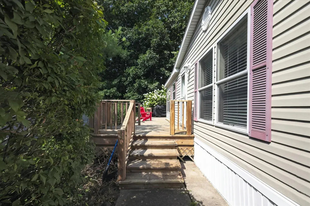 8000 Warren Woods Road #100 Three Oaks Township, MI 49128
