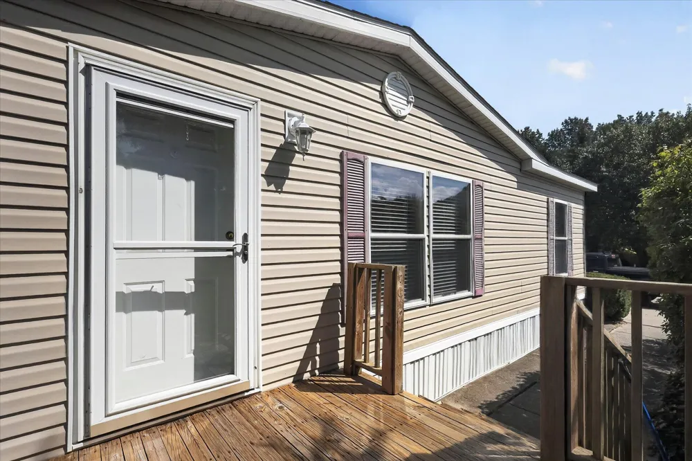 8000 Warren Woods Road #100 Three Oaks Township, MI 49128
