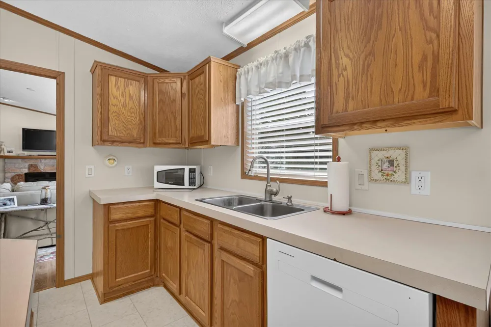 8000 Warren Woods Road #100 Three Oaks Township, MI 49128