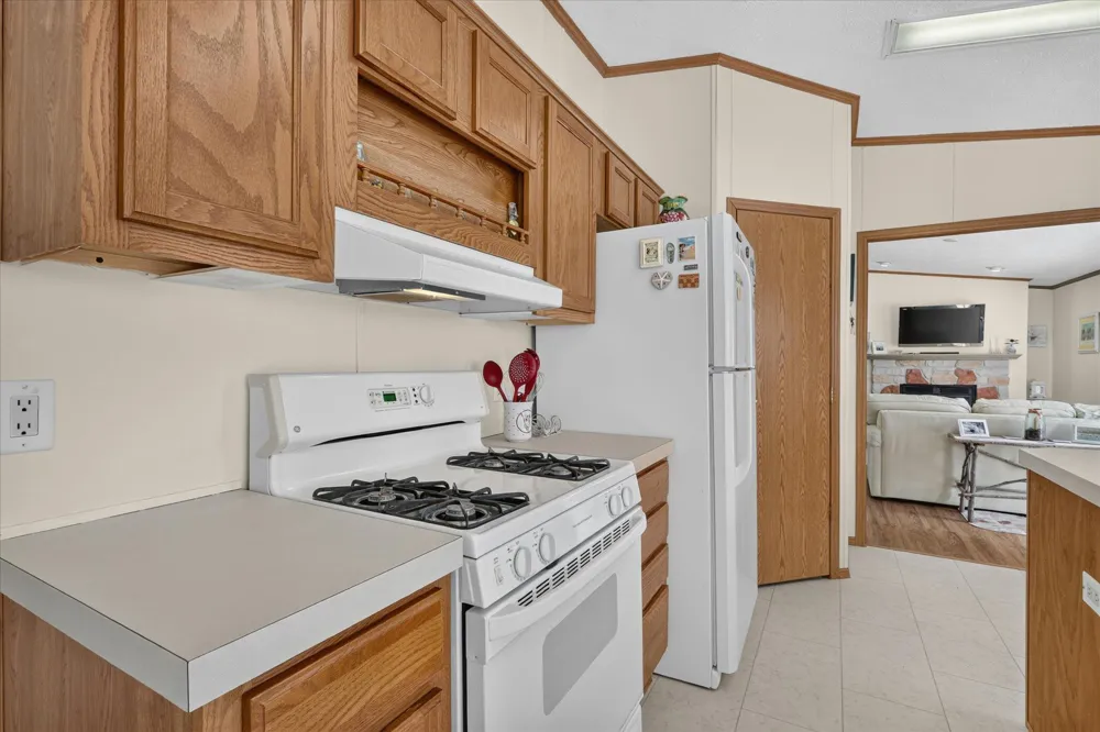 8000 Warren Woods Road #100 Three Oaks Township, MI 49128