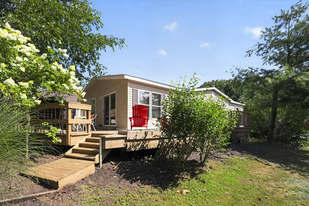 8000 Warren Woods Road #100 Three Oaks Township, MI 49128