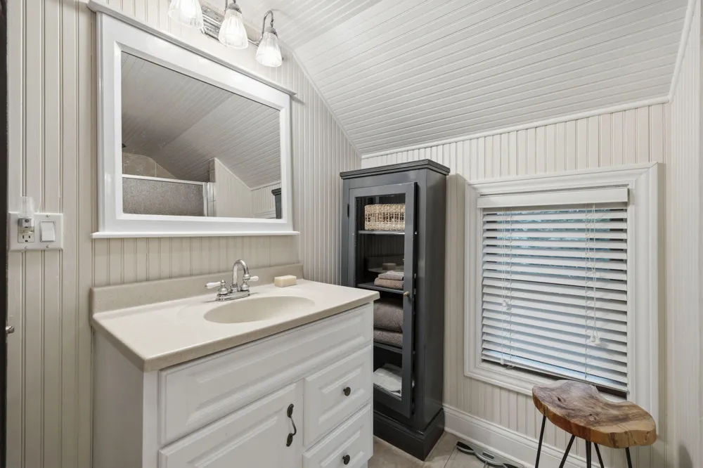 15752 Locke Road Chikaming Township, MI 49129