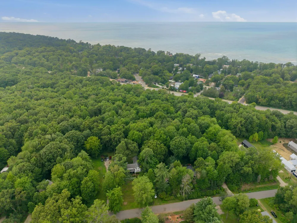 15752 Locke Road Chikaming Township, MI 49129