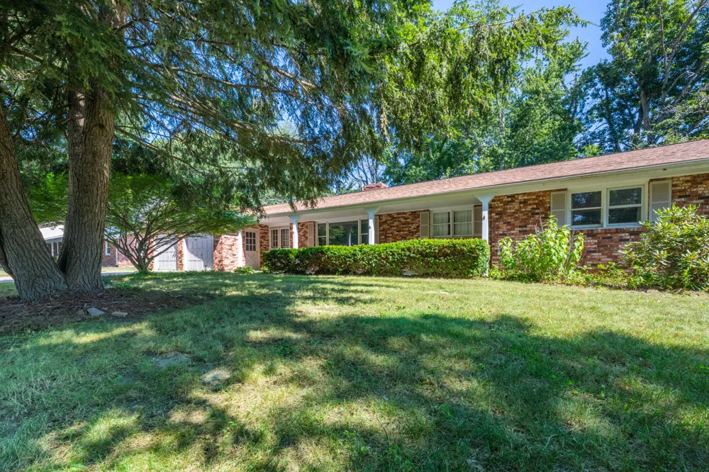 1765 Hacienda Drive Lincoln Charter Township, MI 49127