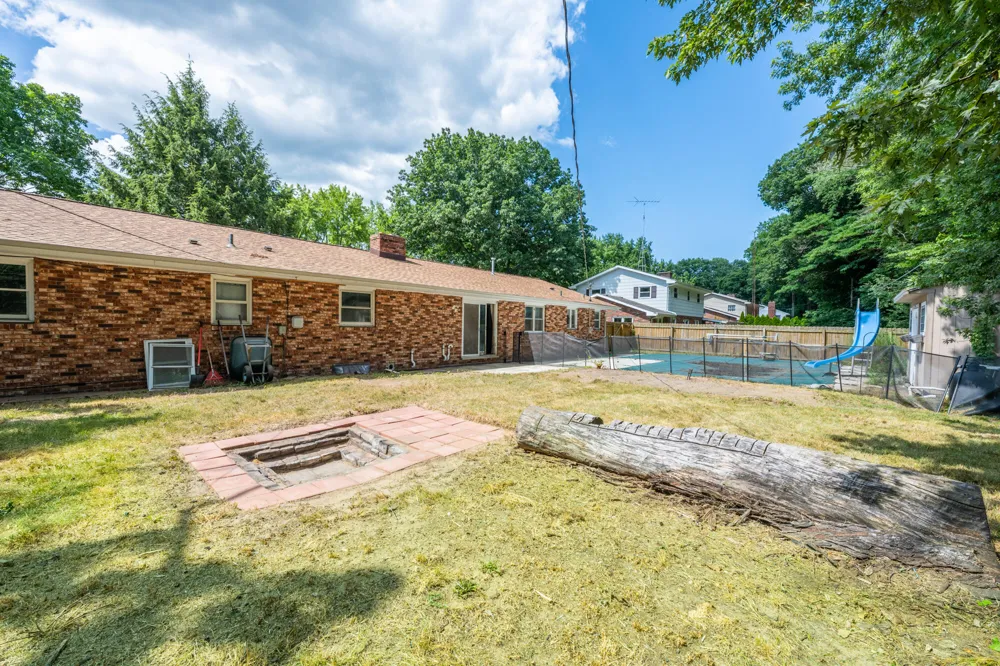 1765 Hacienda Drive Lincoln Charter Township, MI 49127