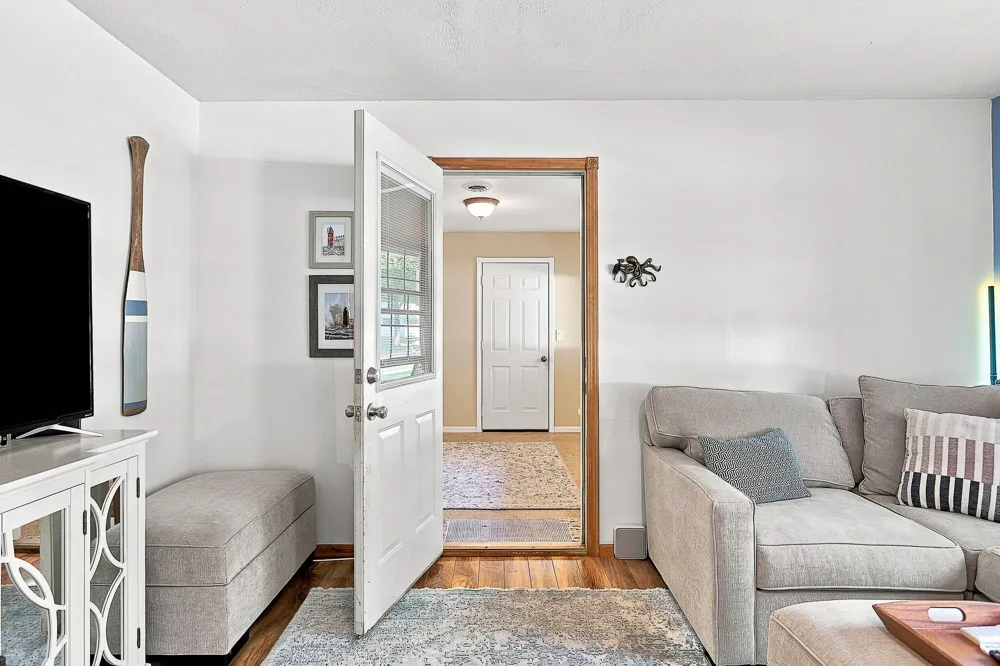 1063 Hazel Street South Haven City, MI 49090
