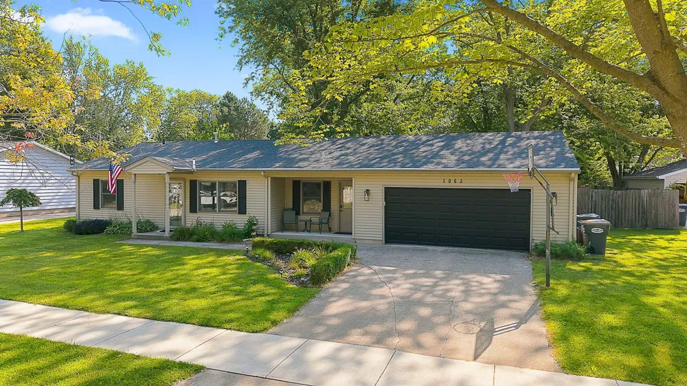 1063 Hazel Street South Haven City, MI 49090