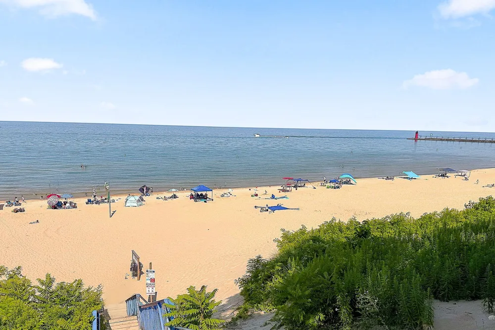 1063 Hazel Street South Haven City, MI 49090
