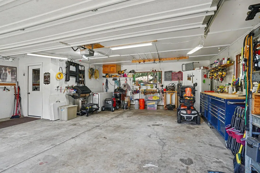 15332 Kevin Grand Haven Charter Township, MI 49417