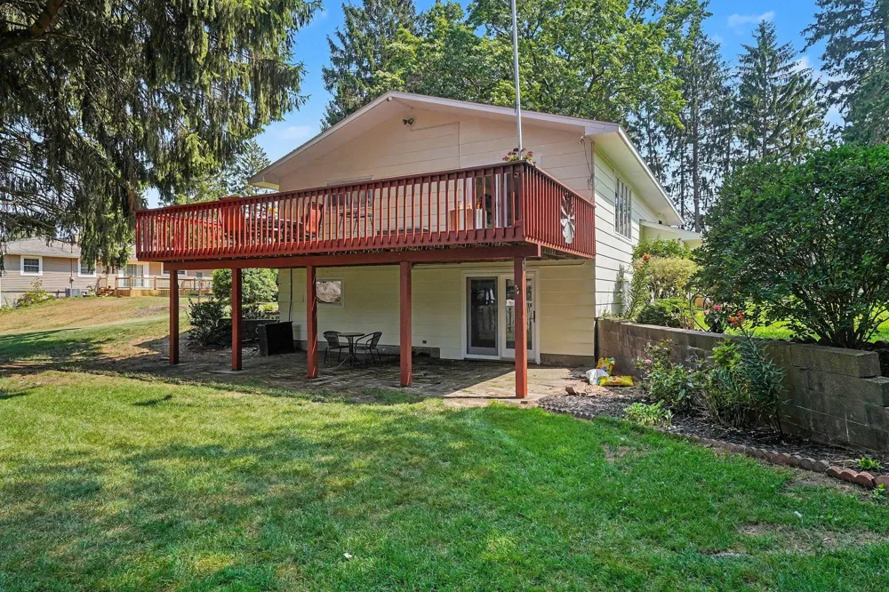 15332 Kevin Grand Haven Charter Township, MI 49417