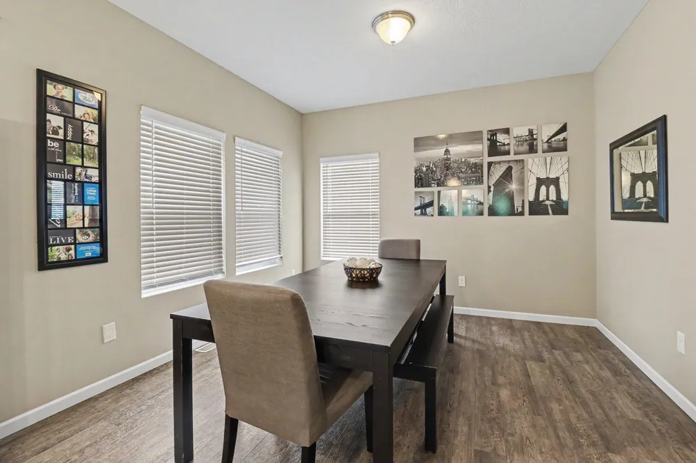 2129 Kensington Park Circle Holland City, MI 49423