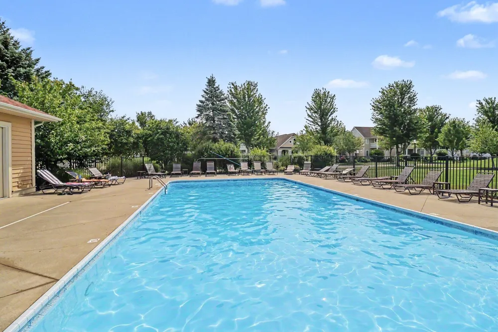 2129 Kensington Park Circle Holland City, MI 49423